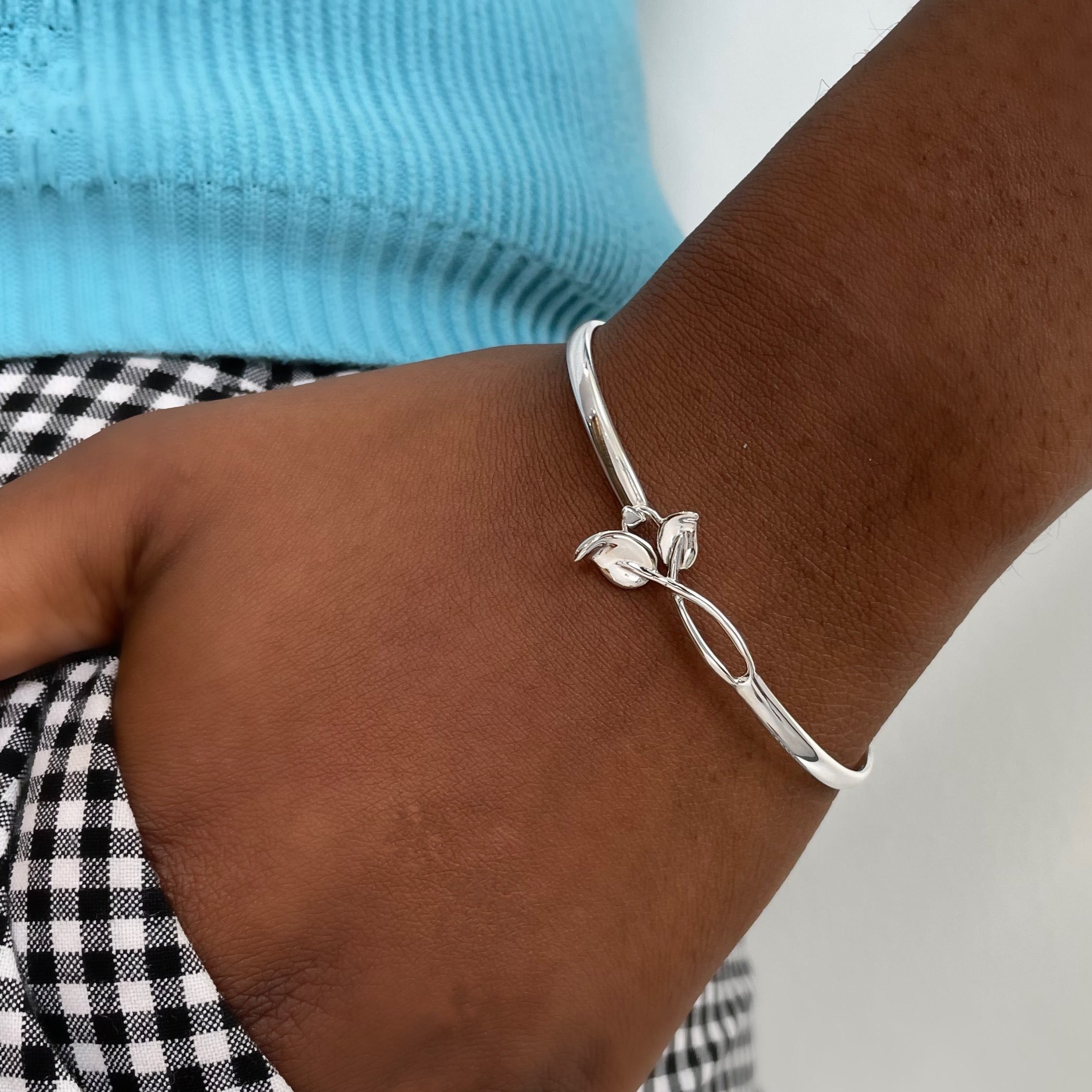 Leaf Sterling Silver Small Wrist Bracelet Bangle – Mon Bijoux