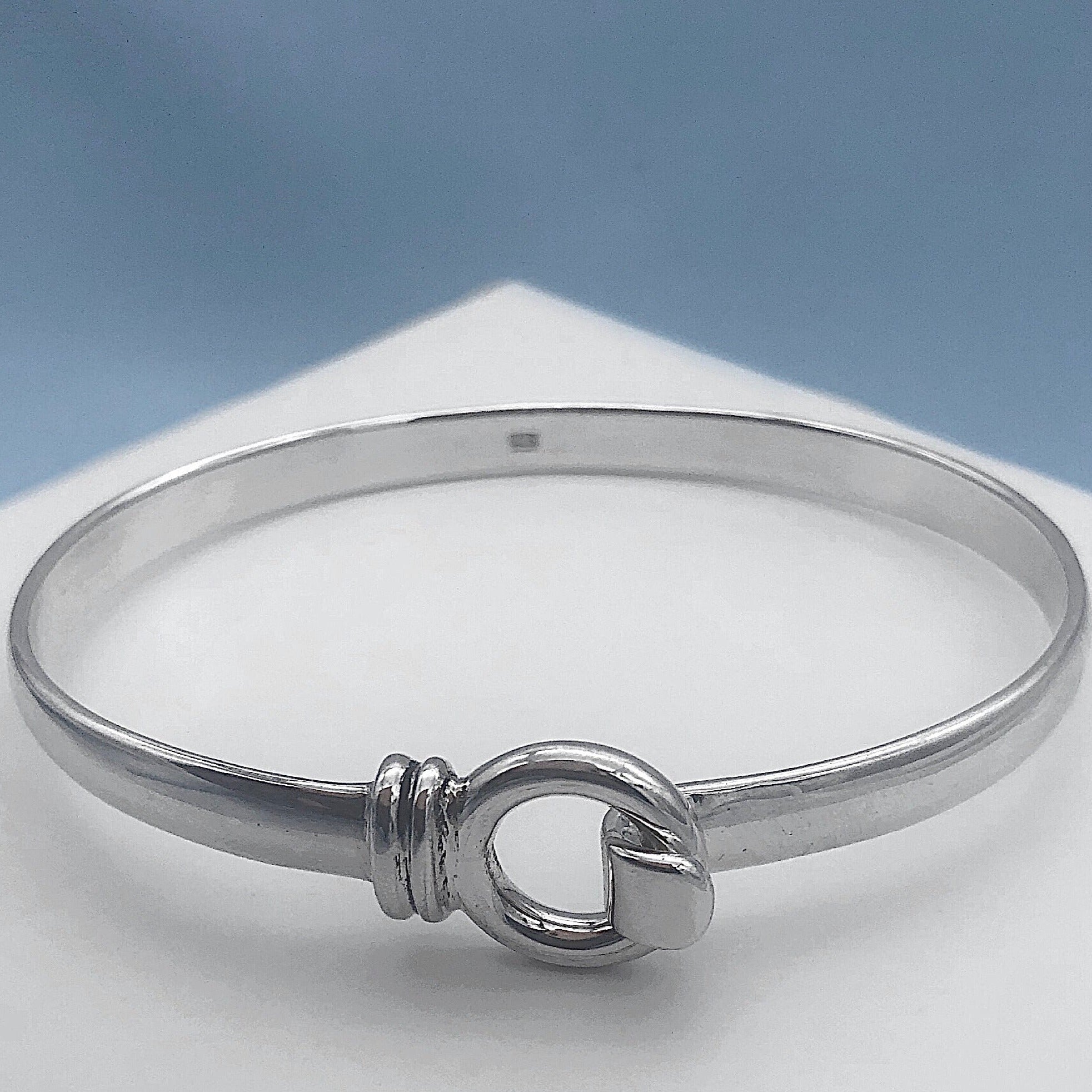 Heavy Licks Silver Bangle for Small Wrists – Mon Bijoux